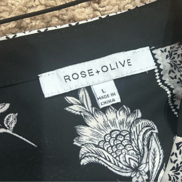 ROSE + OLIVE BLACK KIMONO - Picture 10 of 10